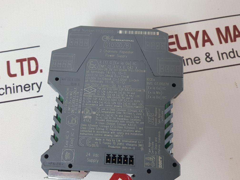 G.M. International D1010D 2 Channels Repeater Power Supply D1010D/B