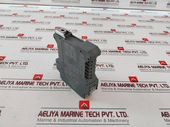 G.M. International D1030D 2 Channels Switch/Proximity Detector Repeater