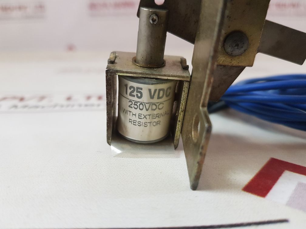 G1 Uvr N637 125 Vdc