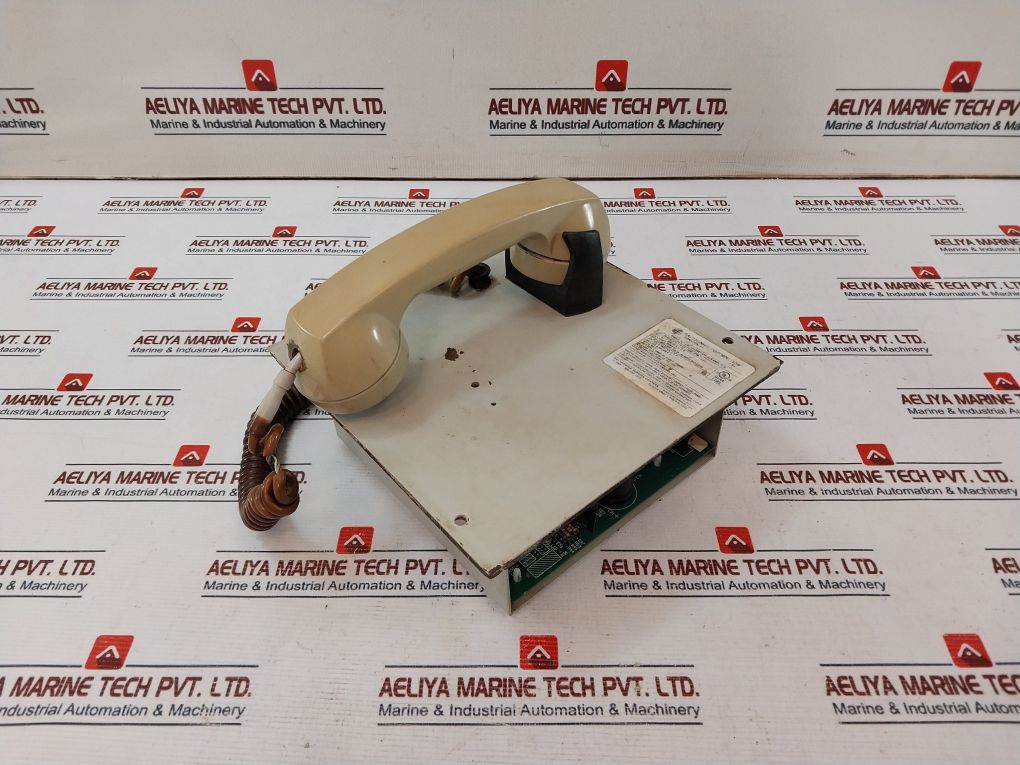 Gai-tronics 701-302 Speaker Amplifier