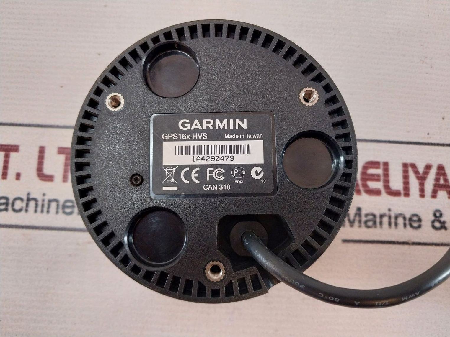 Garmin Gps16X-hvs Receiver With Integrated Antenna