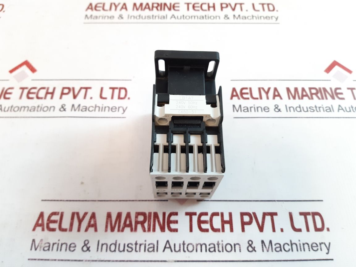 General Electric cl01a310t magnetic contactor cl01a310t7
