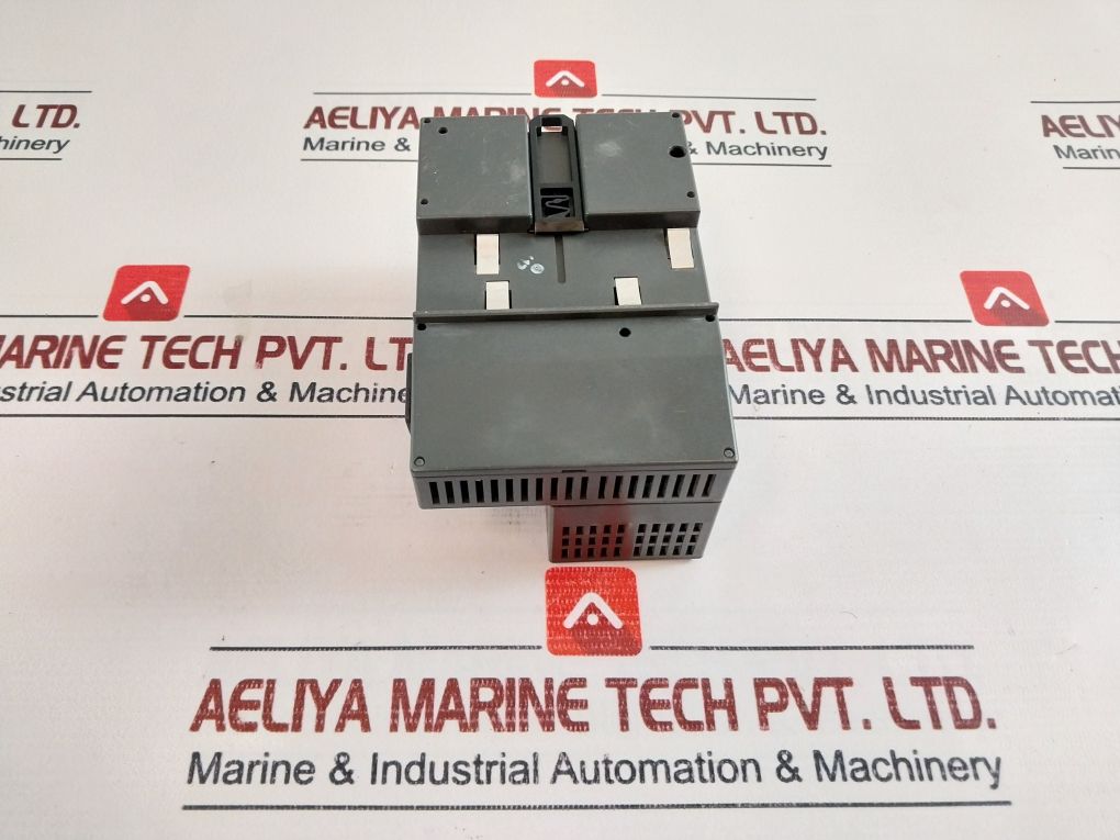 Ge Fanuc Ic200Pwr002A Versamax Power Supply Module 24Vdc 11W