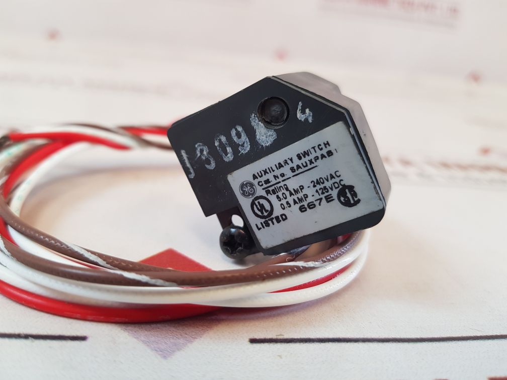 Ge Sauxpab1 Auxiliary Switch
