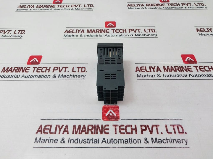 Gefran 600-r-d-0-0-0 Temperature Controller 11-27Vac/Dc