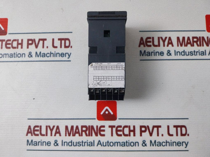 Gefran 600-r-d-0-0-1 Temperature Controller 
