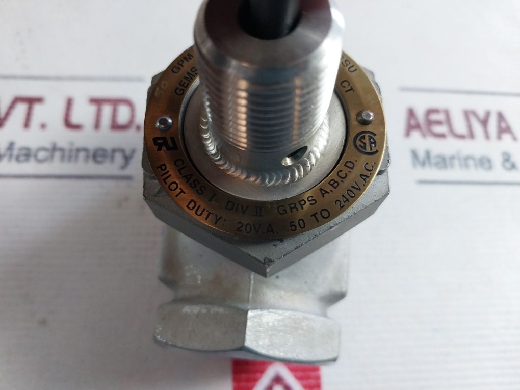 Gems Sensors 27059 Shuttle-type Flow Switch