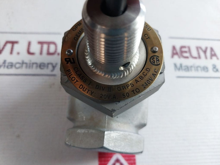 Gems Sensors 27059 Shuttle-type Flow Switch