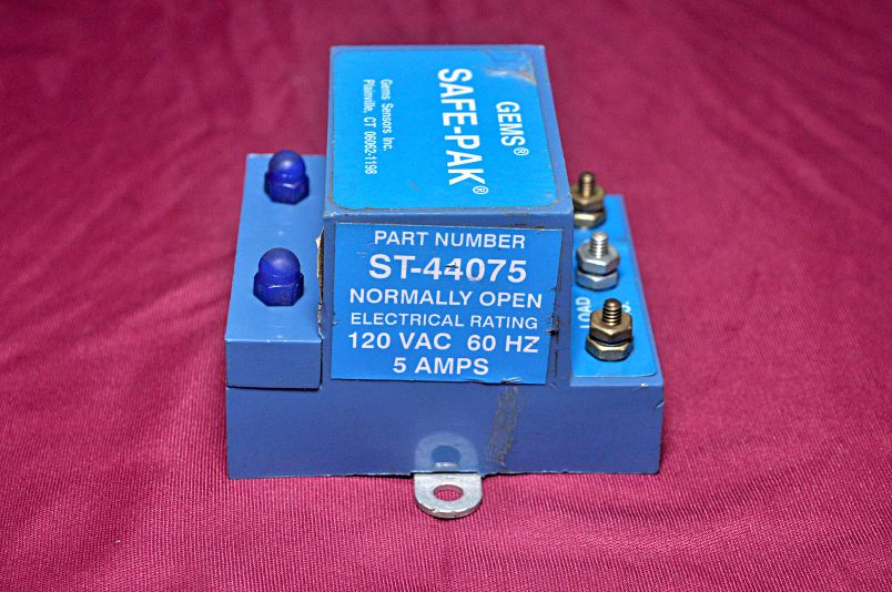 Gems Sensors St-44075 Safe- Pak Sensor Used One