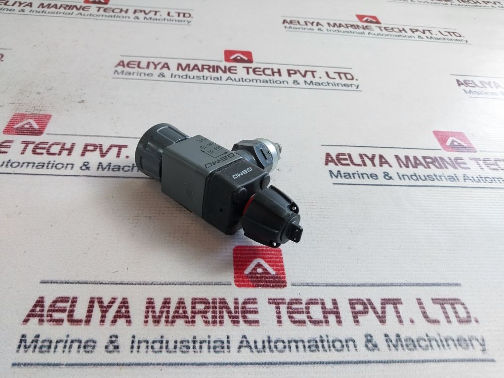 Gemu 607 10E 0 13A0 Manually Operated Diaphragm Valve