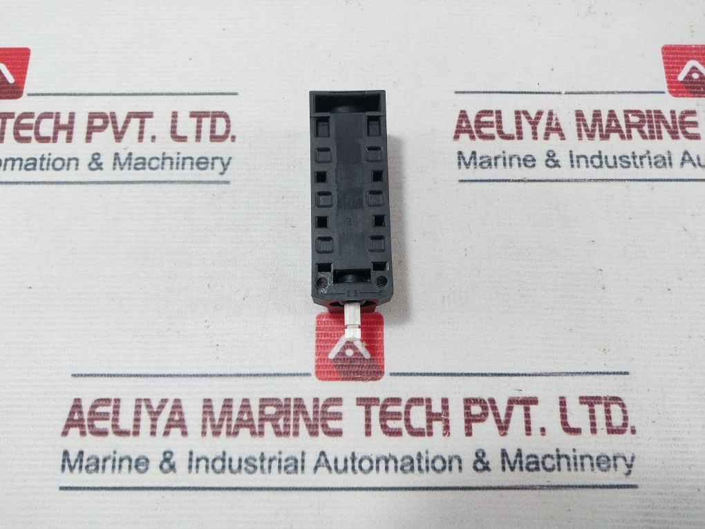 General Electric 114Fct03 Safety Limit Switch