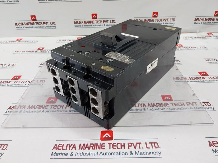 General Electric 192A7029P29 Circuit Breaker Frame 3 Pole