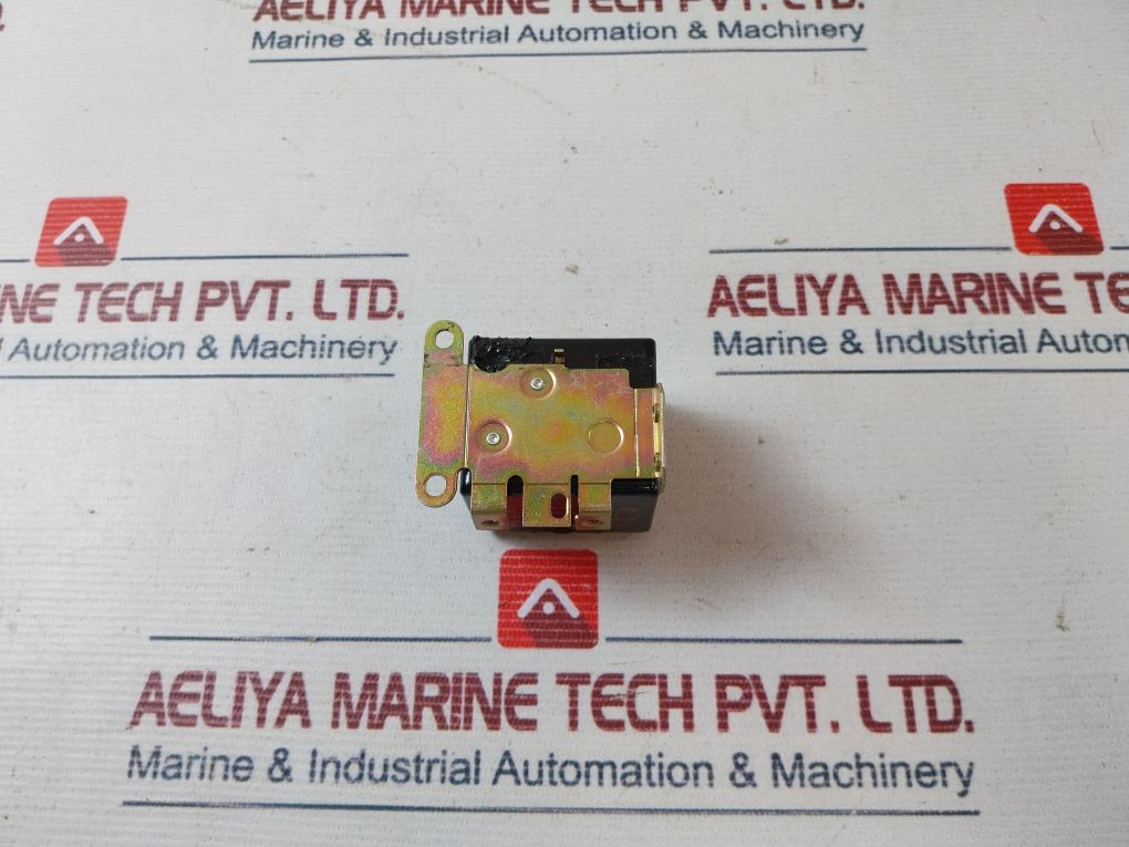 General Electric 3Arr3Mars71 Universal Potential Motor Starting Relay