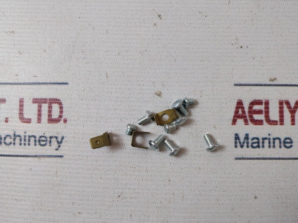 General Electric 3Arr3Y4A6 Universal Potential Motor Starting Relay