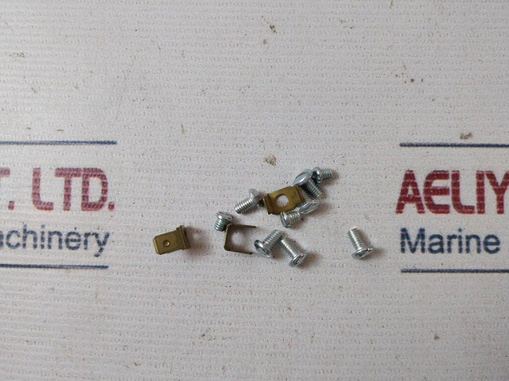 General Electric 3Arr3Y4A6 Universal Potential Motor Starting Relay