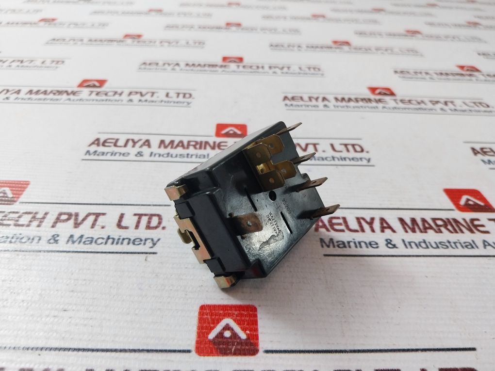 General Electric Asr4173-301 Rotary Switch 95209