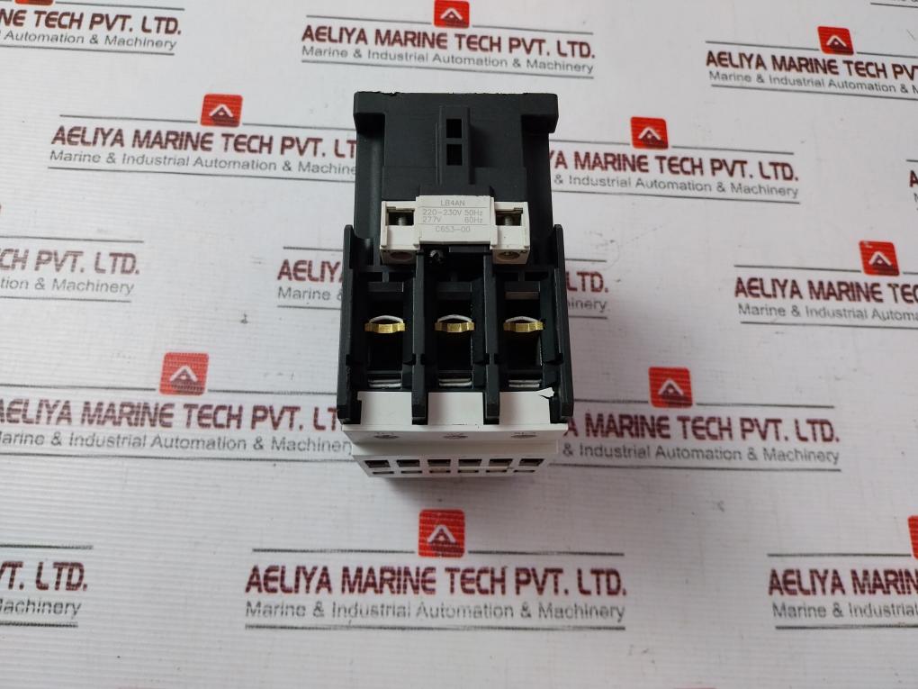 General Electric Cl07A300M Contactor 50/60Hz