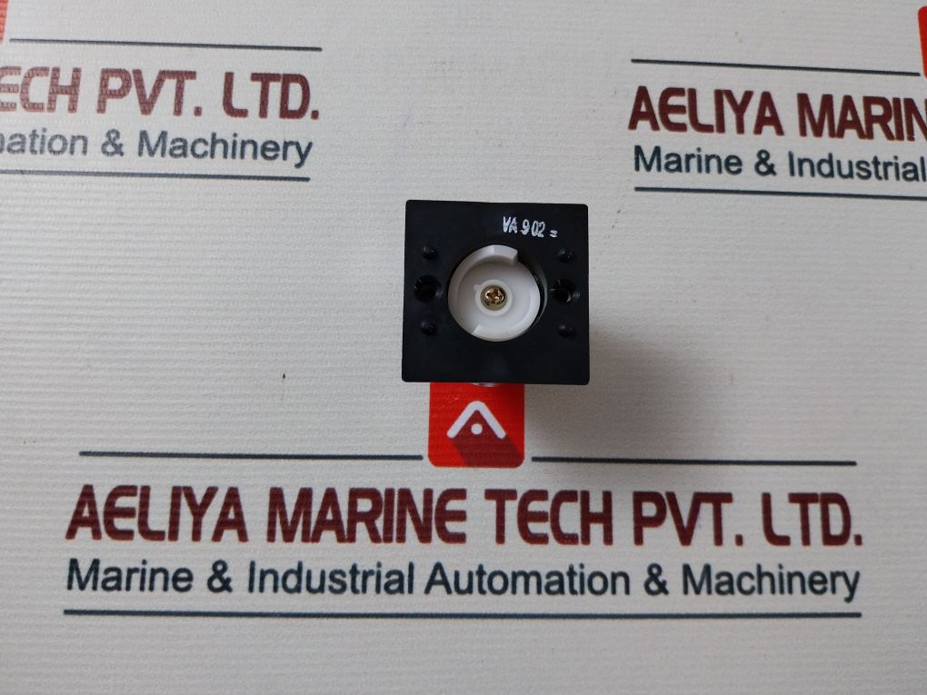 General Electric Cr104P Selector Switch 