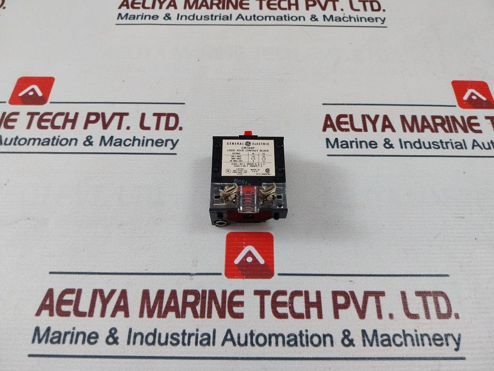 General Electric Cr104Pxc01R Logic Reed Contact Block Switch Cr104P
