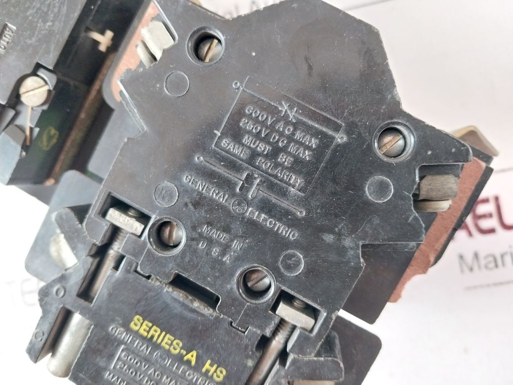 General Electric Cr206C0 Motor Starter