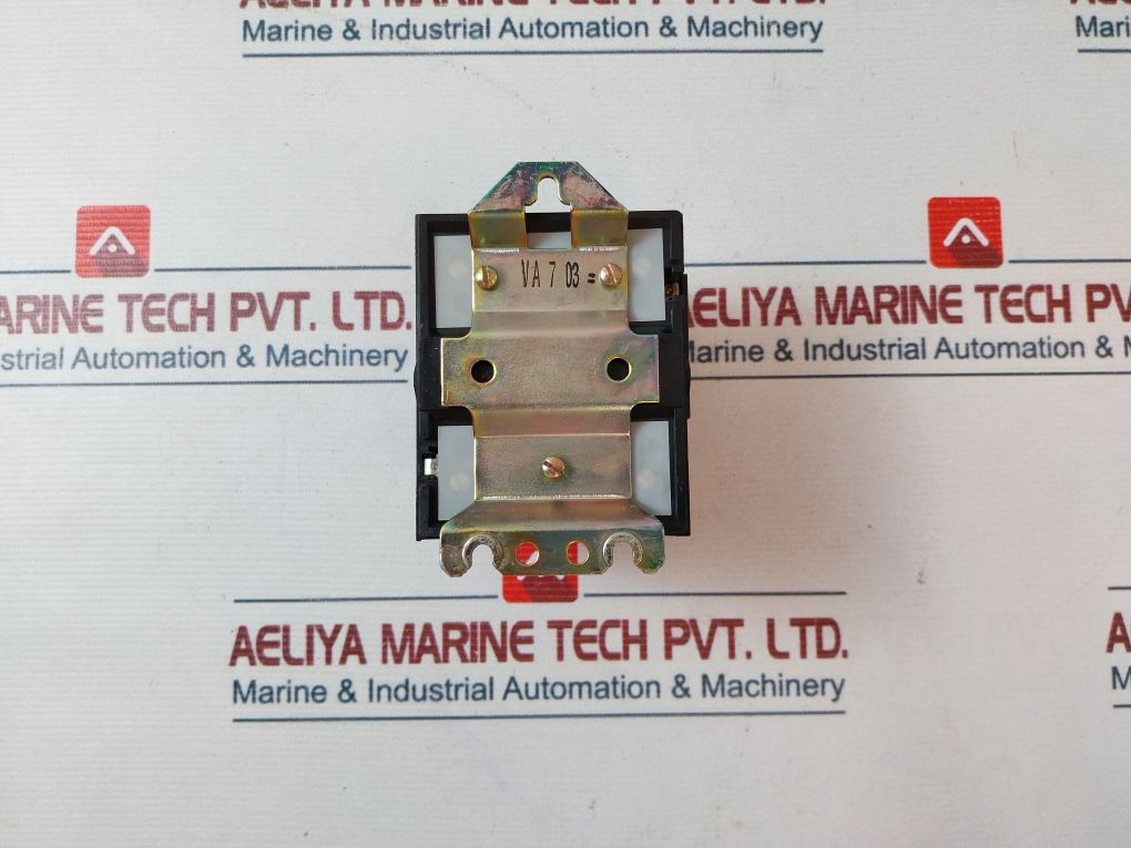 General Electric Cr305C0 Nema 1 Contactor Starter 600V Ac 30A