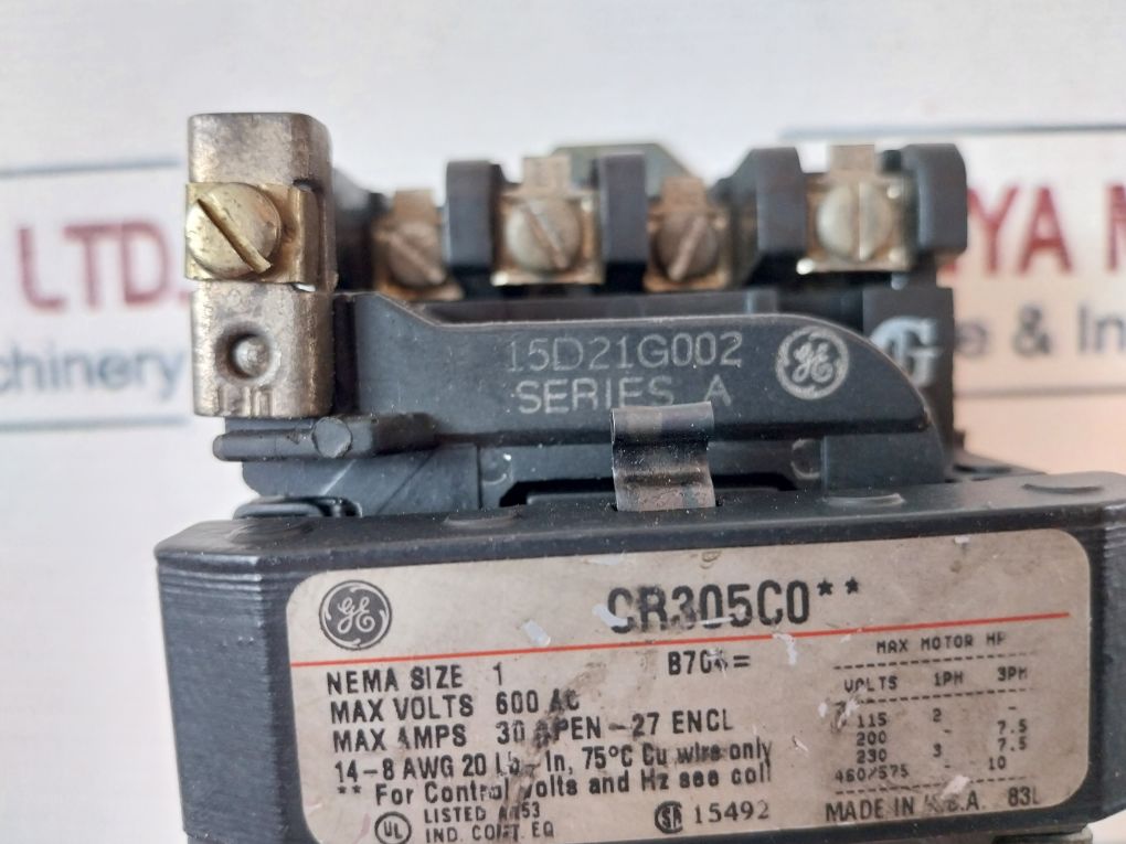 General Electric Cr305C0 Nema 1 Contactor Starter 600V Ac 30A