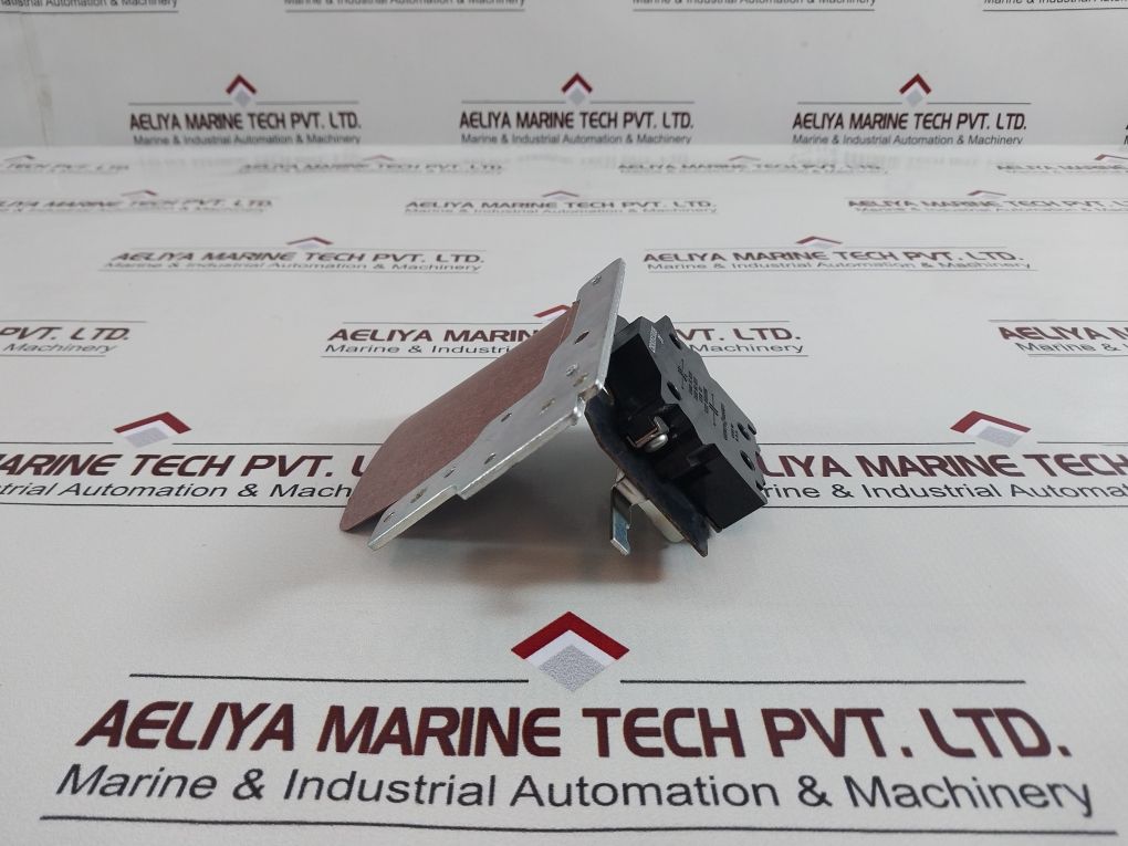 General Electric Cr305X300B Auxiliary Contact Kit
