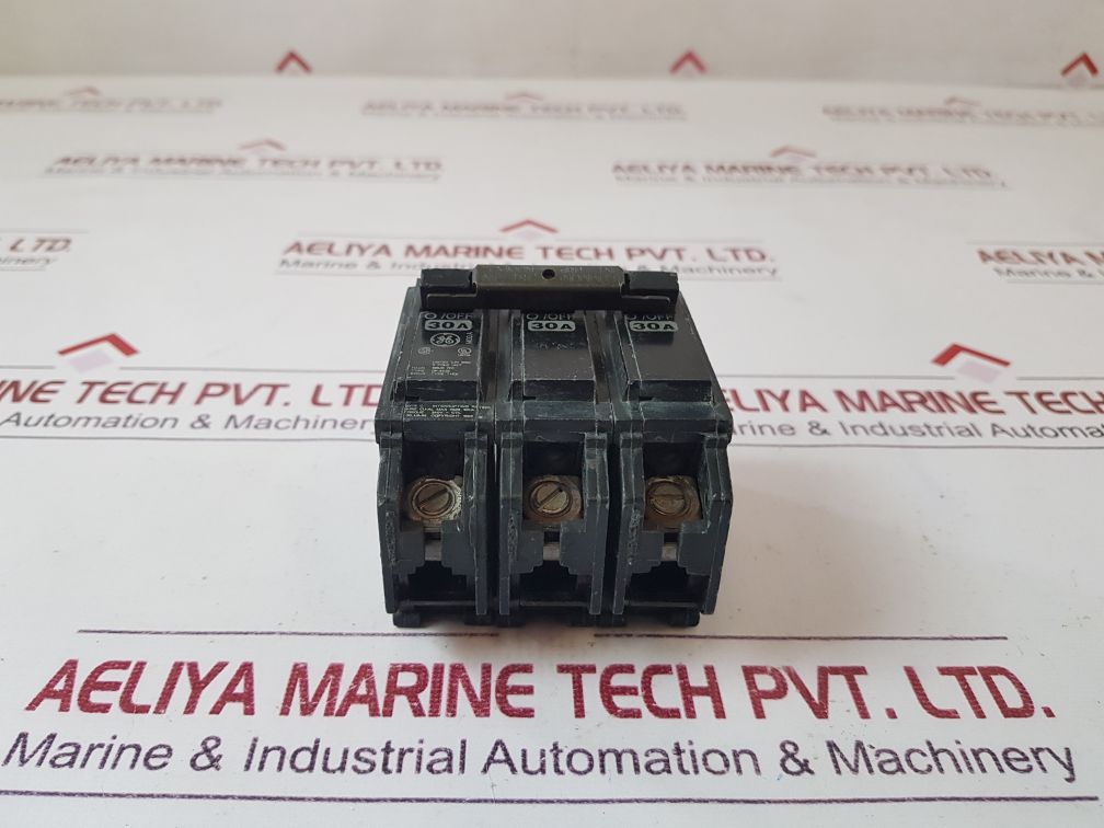 General Electric Dp-4525 Circuit Breakers