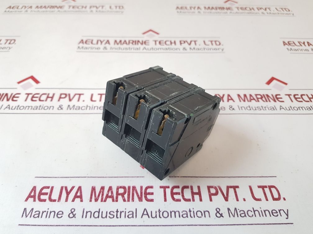 General Electric Dp-4525 Circuit Breakers