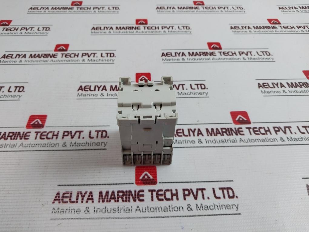 General Electric Mcrc040At Control Relay 750V 16A