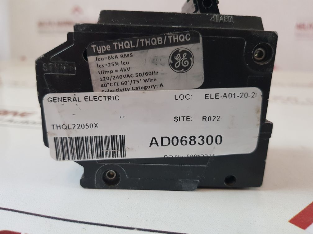 General Electric Rt-690 Circuit Breaker 50 A