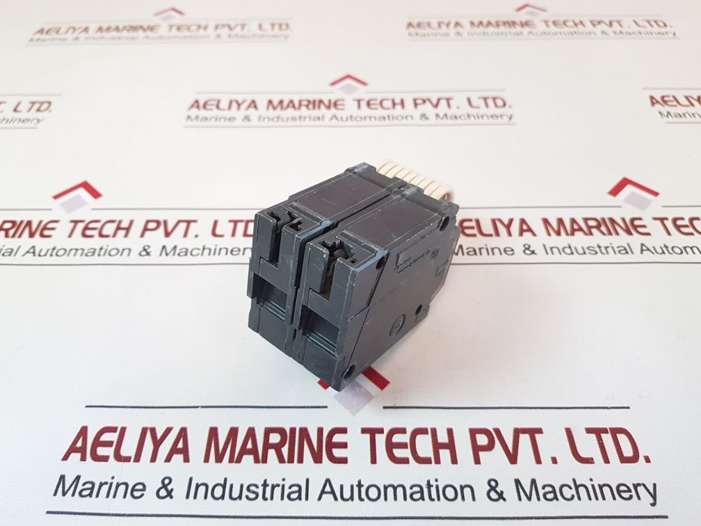 General Electric Rt-690 Circuit Breaker