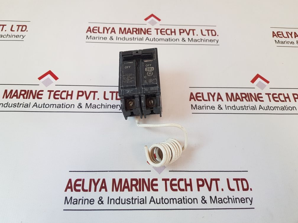 General Electric Rt-690 Circuit Breaker 20A