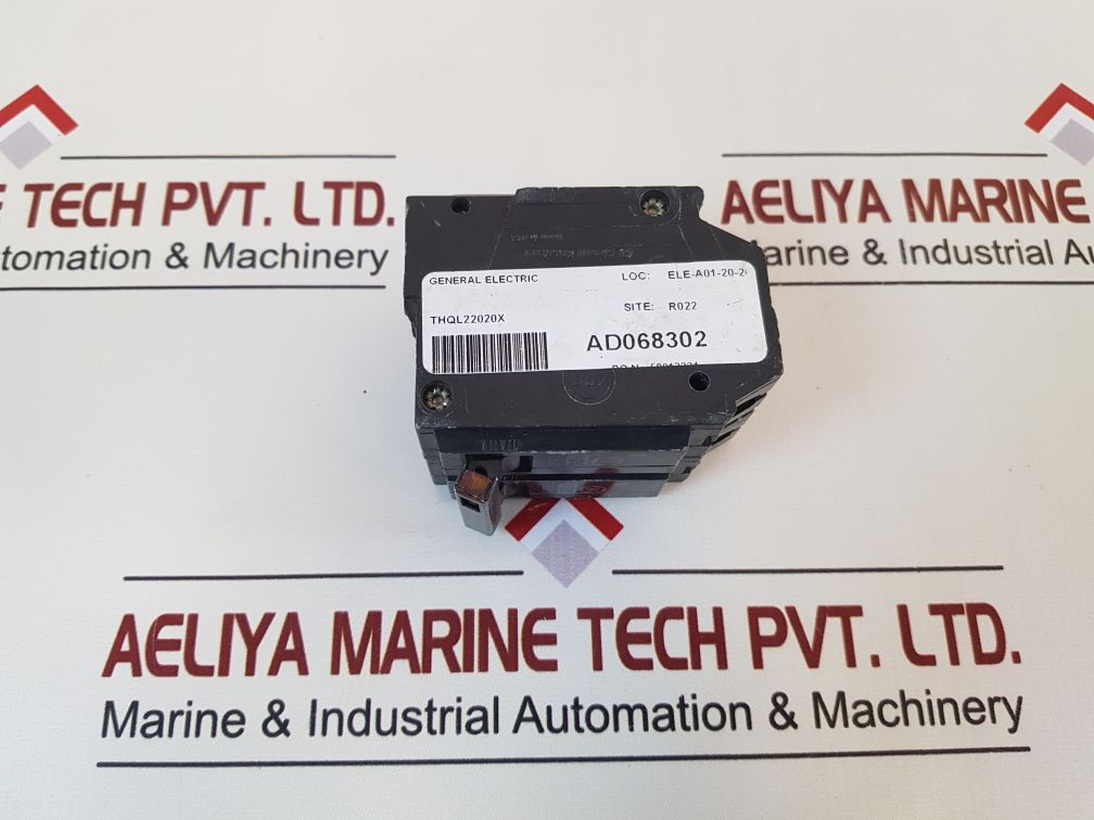 General Electric Rt-693 Circuit Breaker