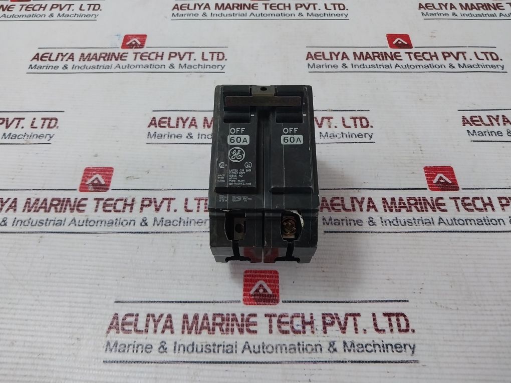 General Electric Rt-693 Circuit Breakers 60Hz