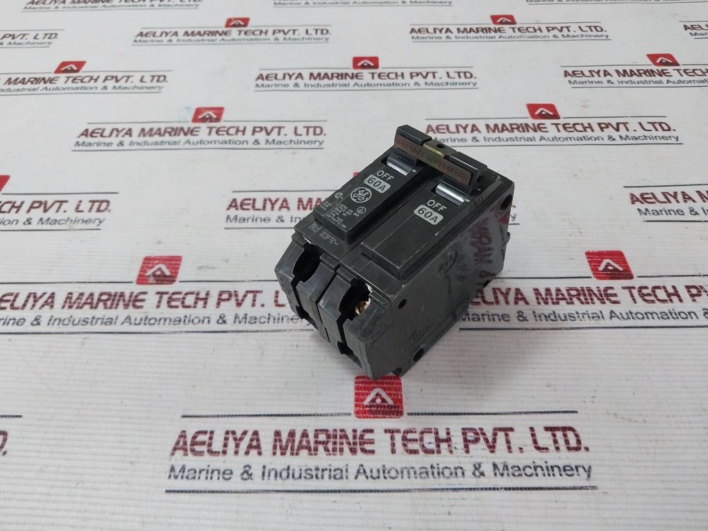 General Electric Rt-693 Circuit Breakers 60Hz