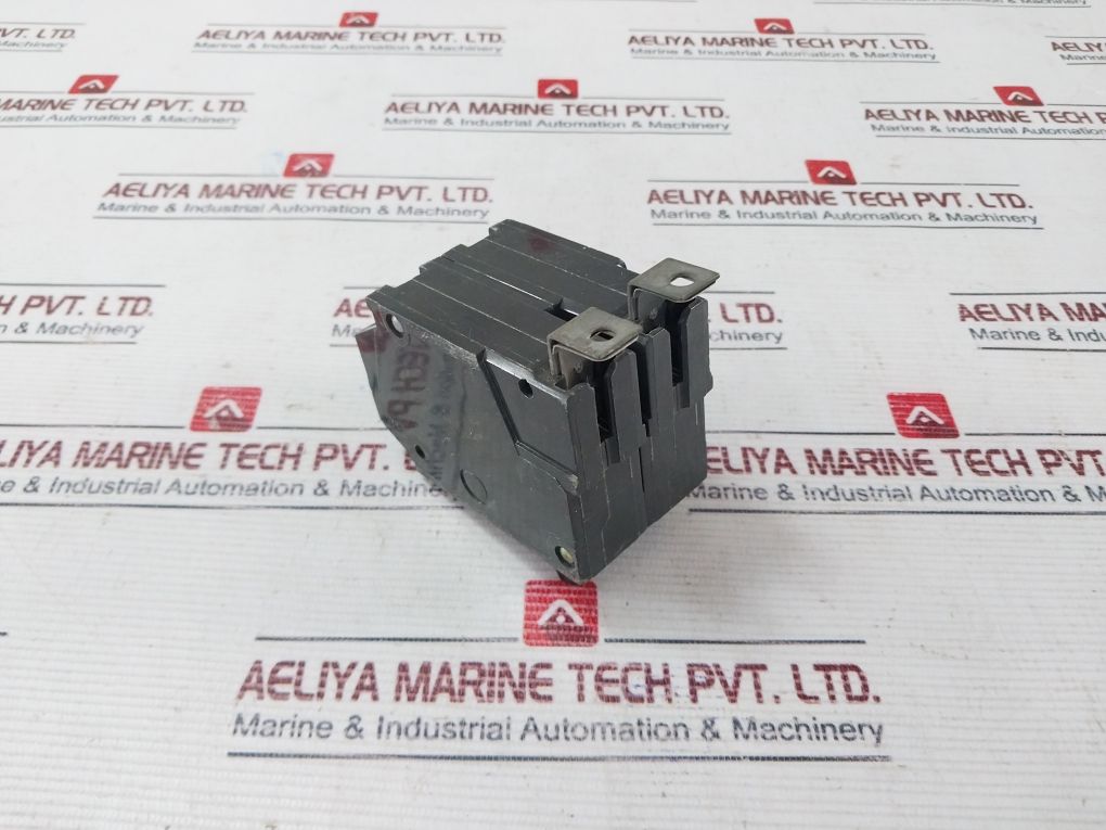 General Electric Rt-693 Circuit Breakers 60Hz