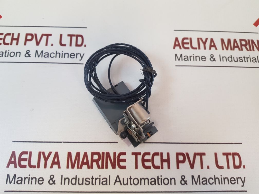 General Electric Sast1 Shunt Trip Device