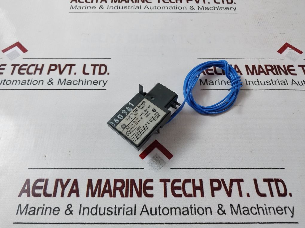 General Electric Sauv1 Undervoltage Release Circuit Breaker