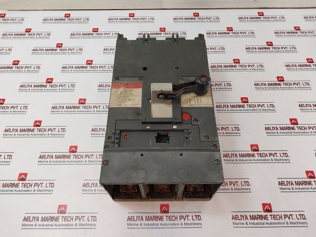 General Electric Skpa36At1200 3 Pole Circuit Breaker (Not Working)