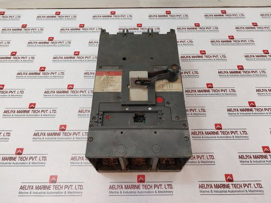 General Electric Skpa36At1200 3 Pole Circuit Breaker (Not Working)