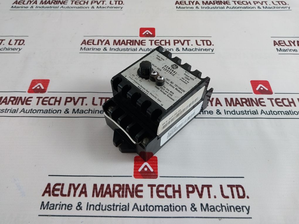 General Electric Td110A530 Time Delay Module