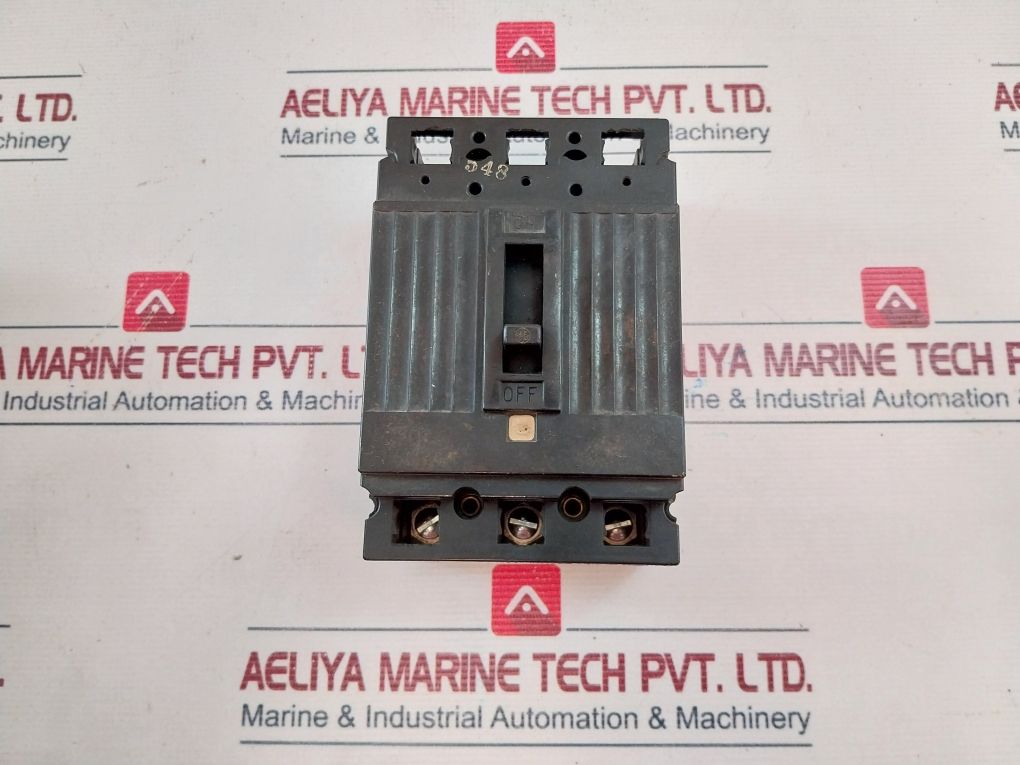 General Electric Te132C5020 3 Pole Circuit Breaker 20 Amp