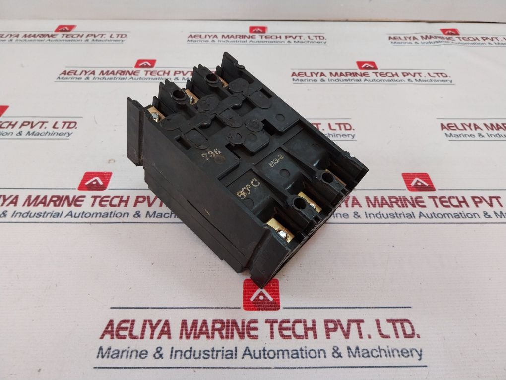 General Electric Te132C5020 3 Pole Circuit Breaker 20 Amp