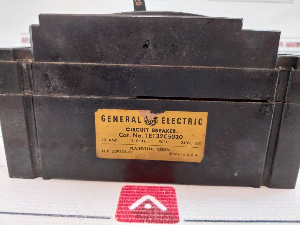 General Electric Te132C5020 3 Pole Circuit Breaker 20 Amp