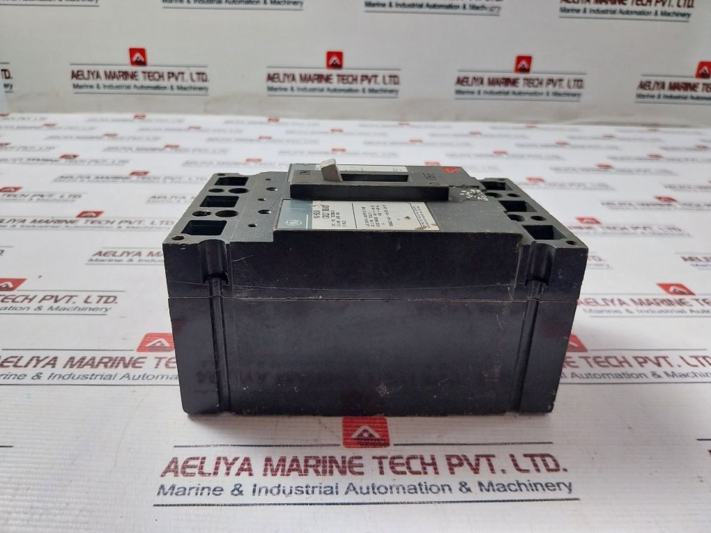 General Electric Tec36015 Mag-break Circuit Breaker 15 Amp 600 Vac