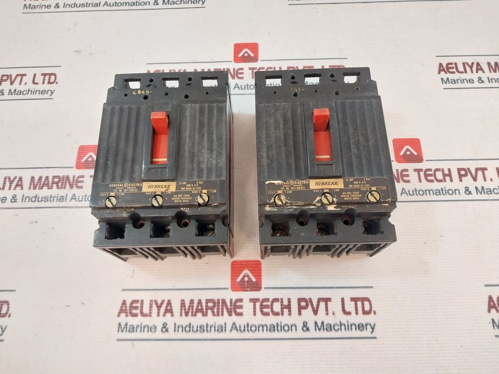 General Electric Thef136M1025 Circuit Breaker 600 V.A.C.