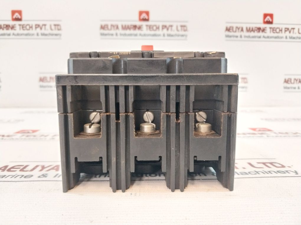 General Electric Thef136M1025 Circuit Breaker 600 V.A.C.