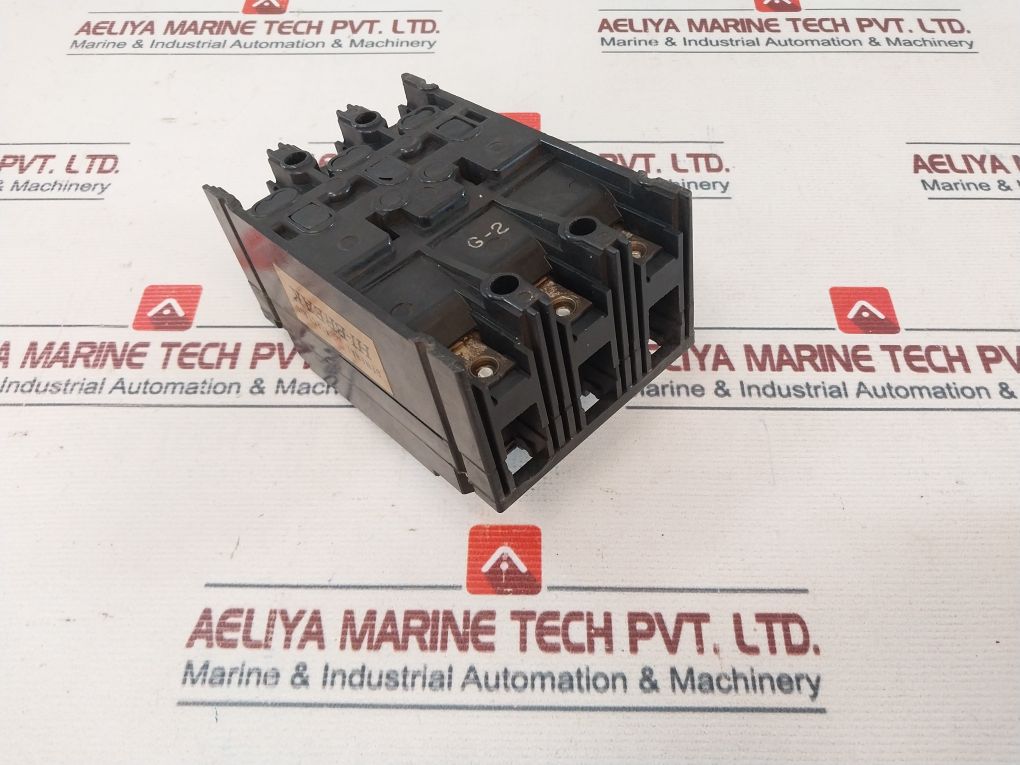 General Electric Thef136M1025 Circuit Breaker 600 V.A.C.
