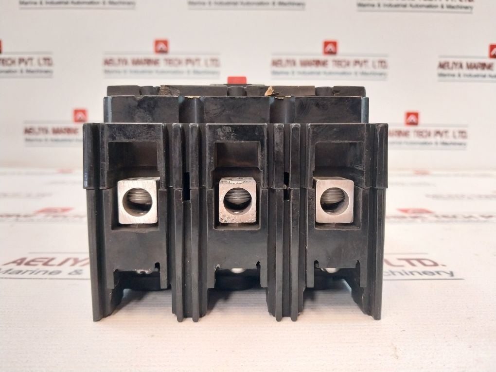 General Electric Thef136M1100 Circuit Breaker